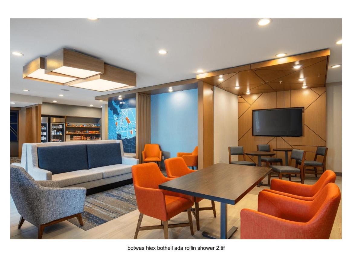 Holiday Inn Express Bothell By Ihg Εξωτερικό φωτογραφία