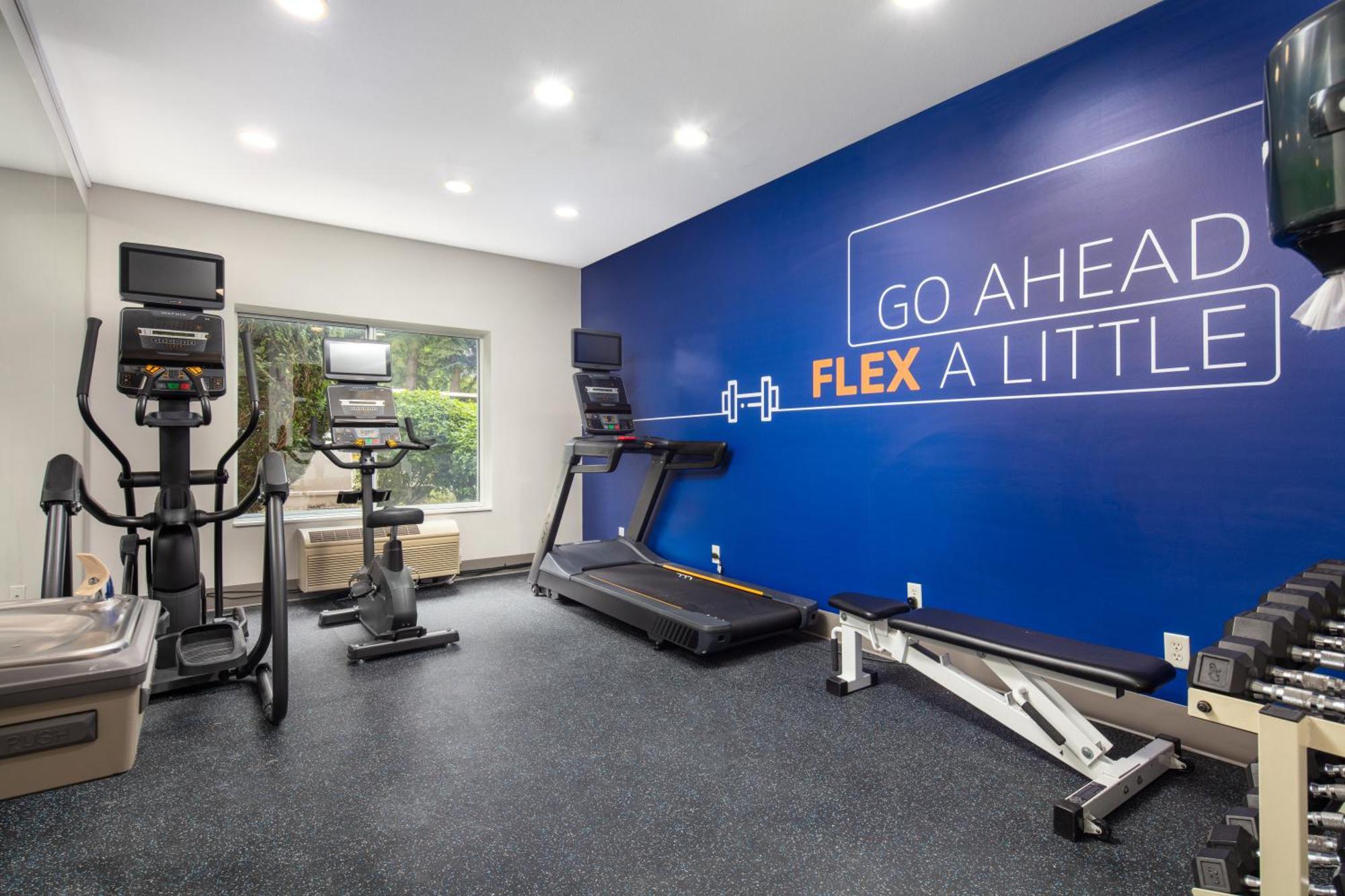 Holiday Inn Express Bothell By Ihg Εξωτερικό φωτογραφία